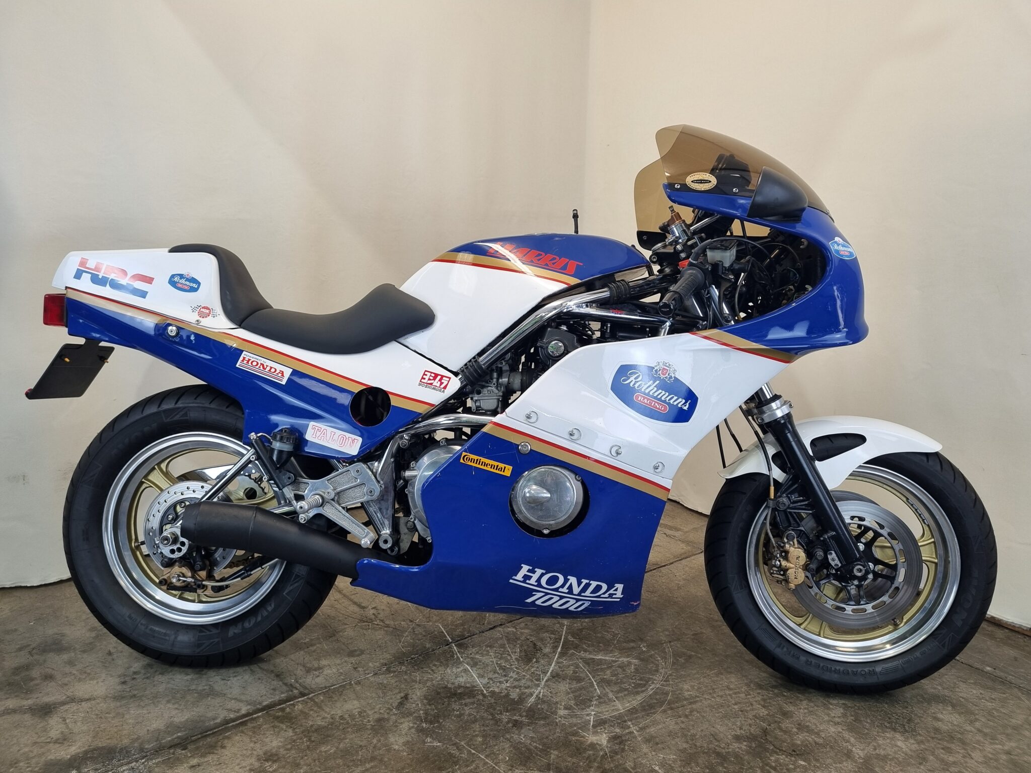 1980 Honda Harris Magnum 'Rothmans Race Replica' - TBR Classics