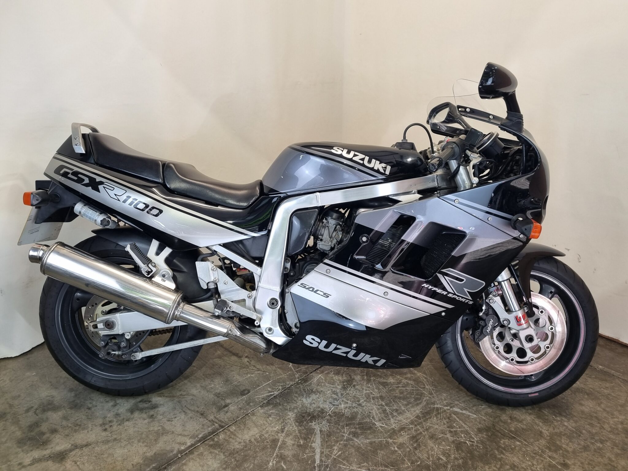 1990 Suzuki GSXR1100L - TBR Classics