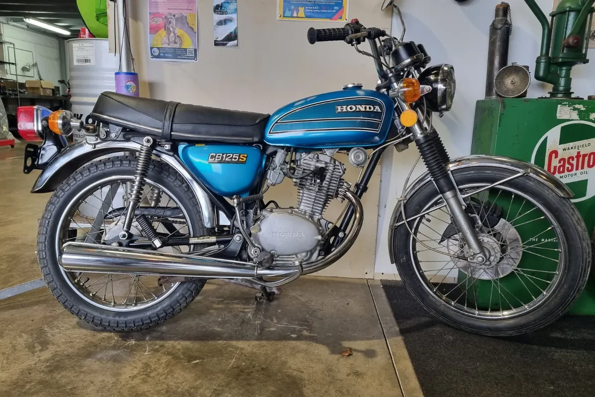 Honda CB125S